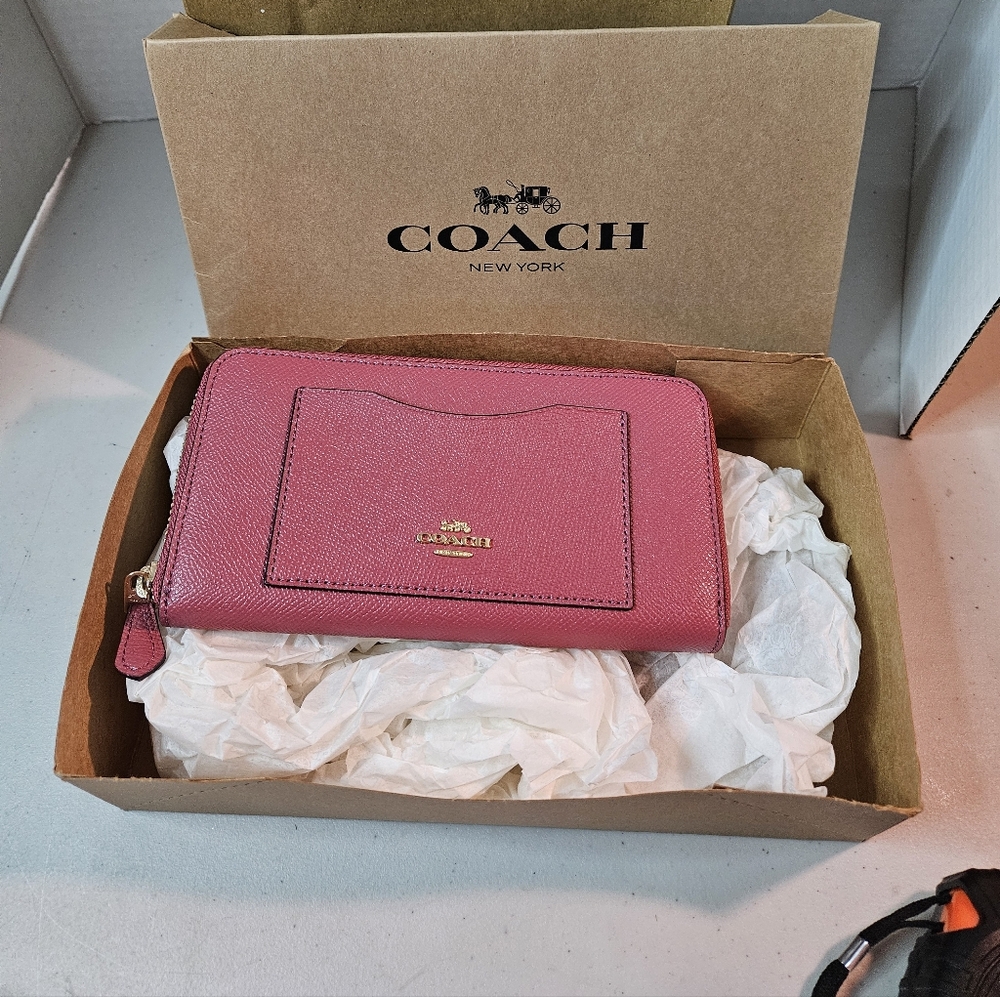 Coach Fuchsia Women's Wallet